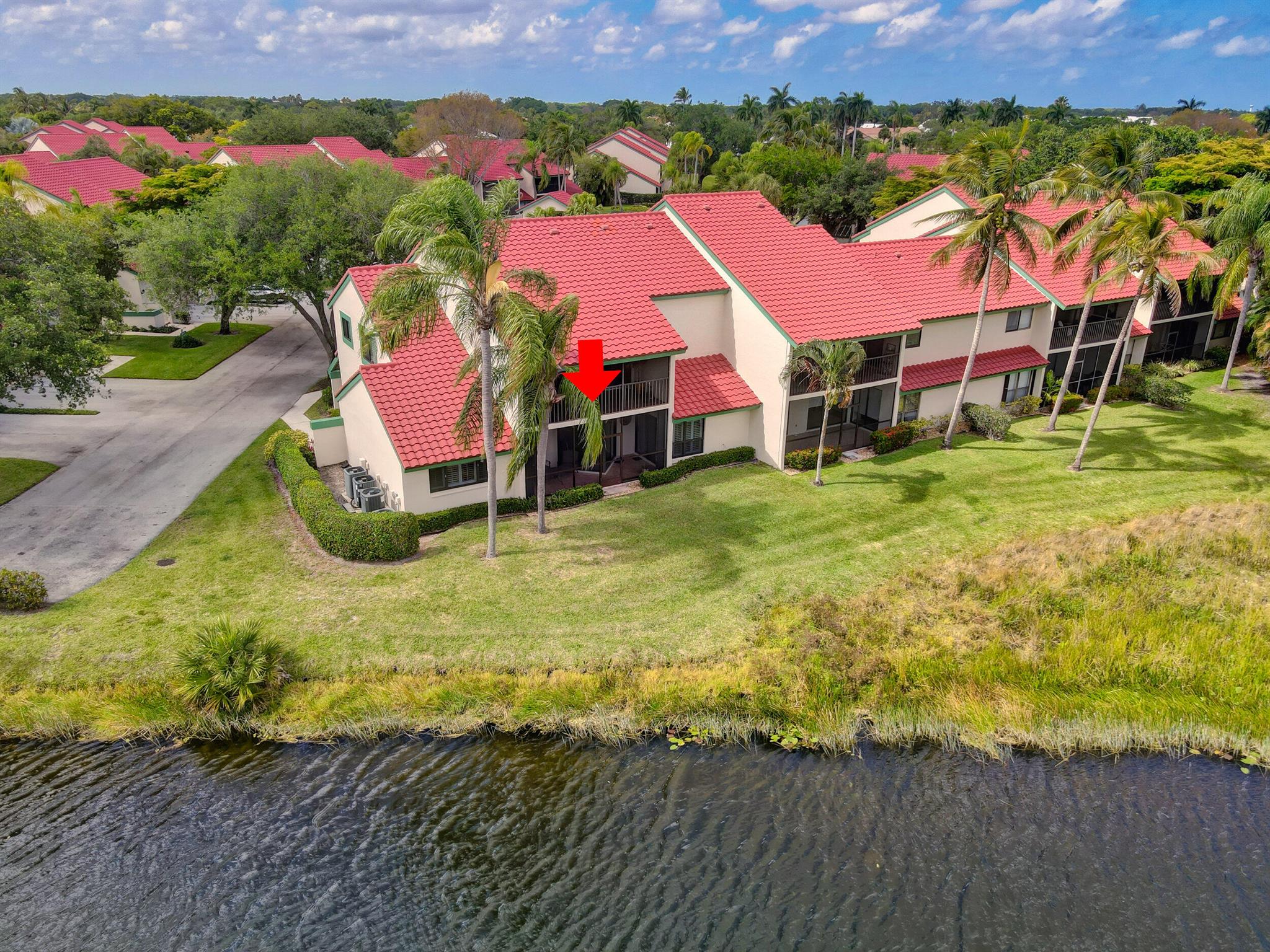 LEXINGTON GREEN CONDO - Residential Lease