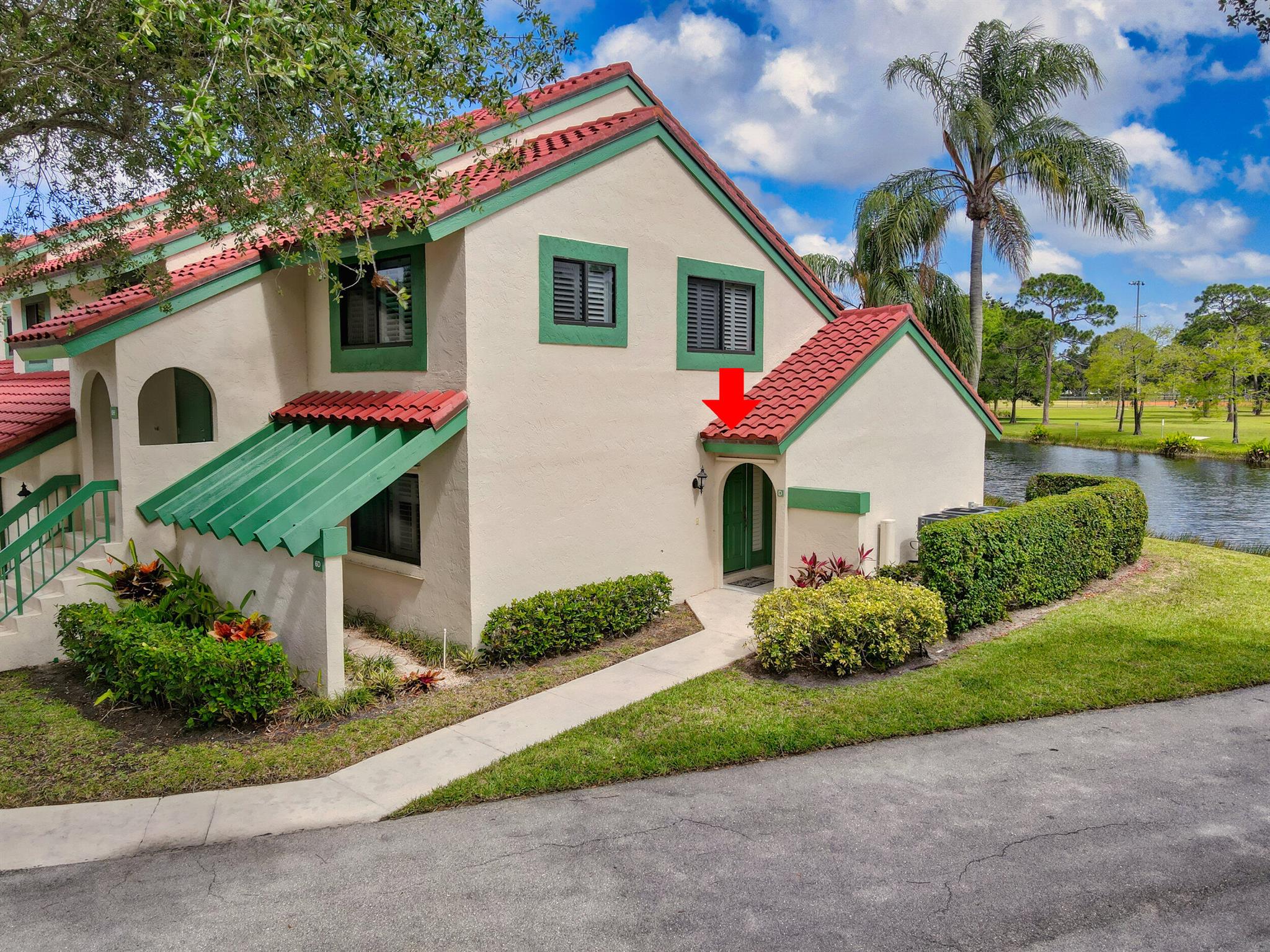LEXINGTON GREEN CONDO - Residential Lease