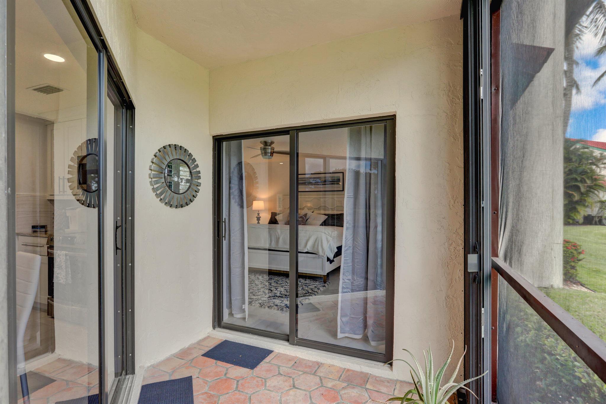 LEXINGTON GREEN CONDO - Residential Lease