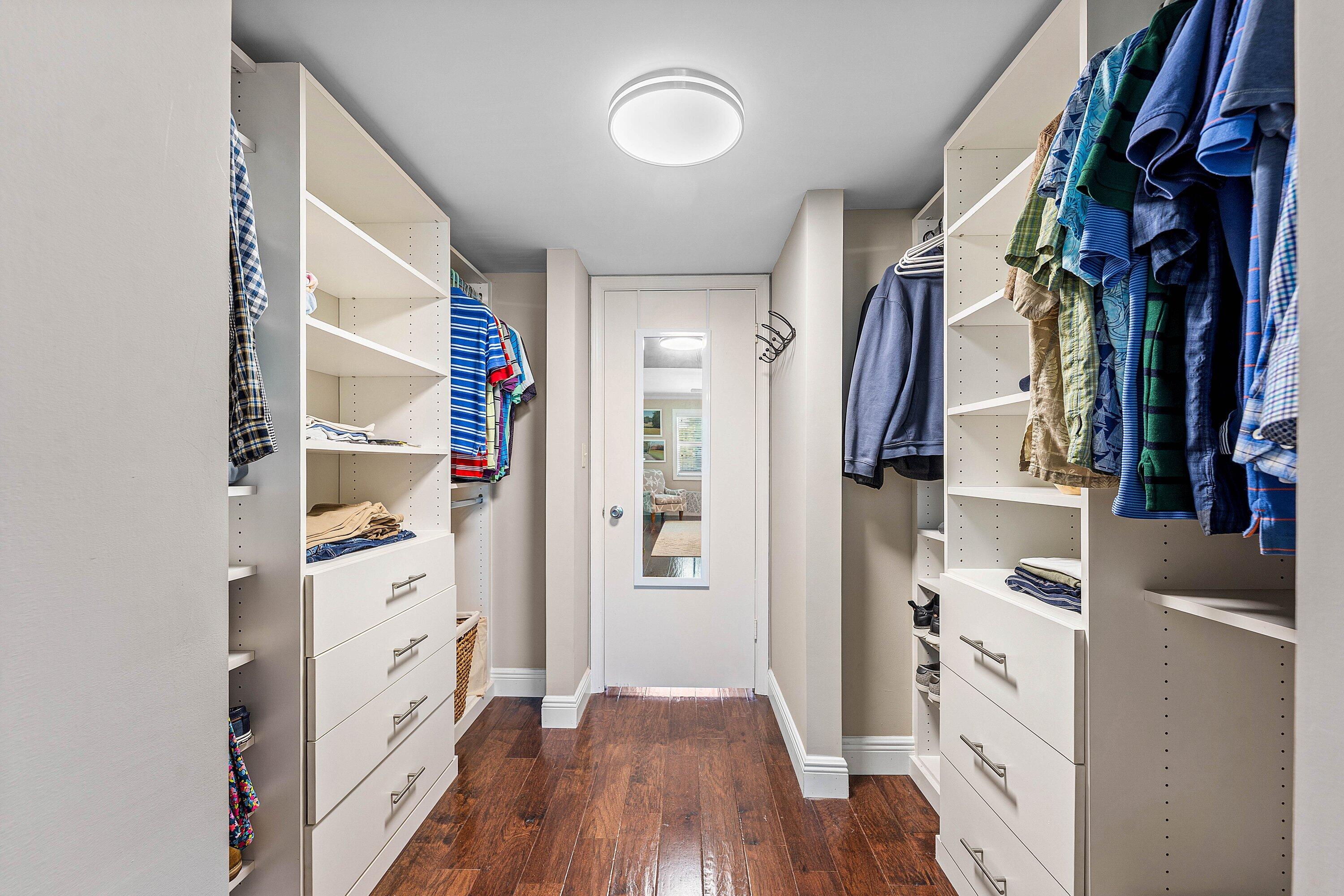 Atrium Condominium - Residential