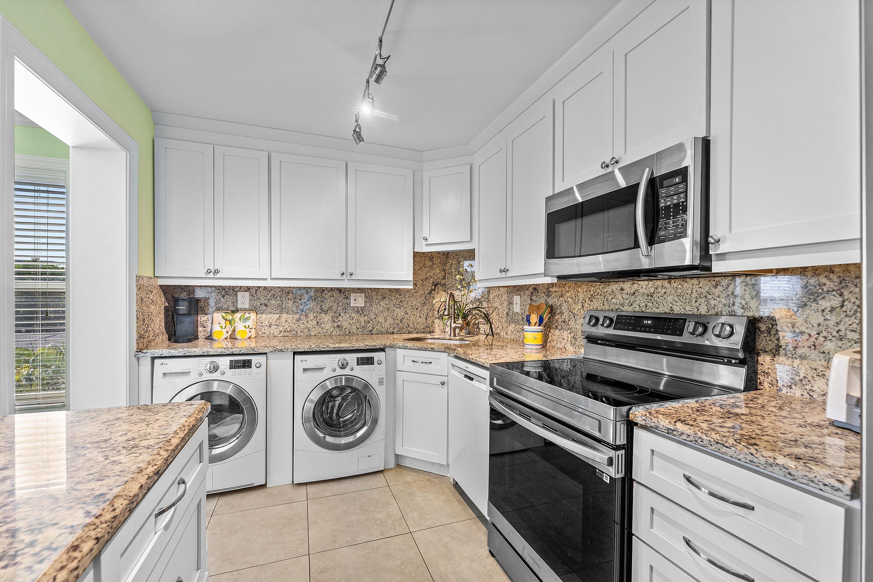 Atrium Condominium - Residential