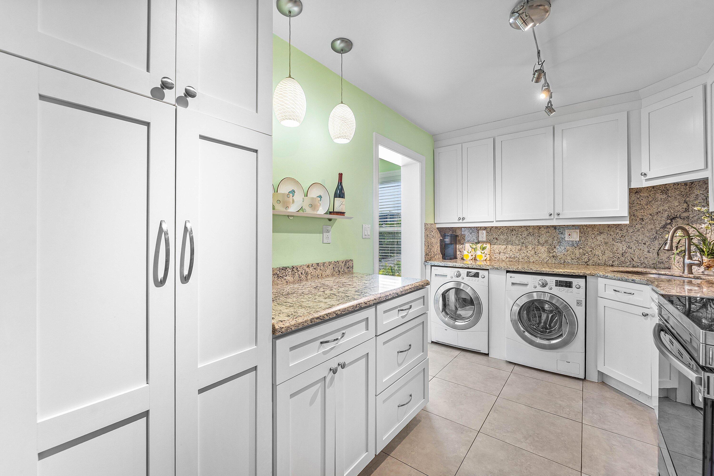 Atrium Condominium - Residential