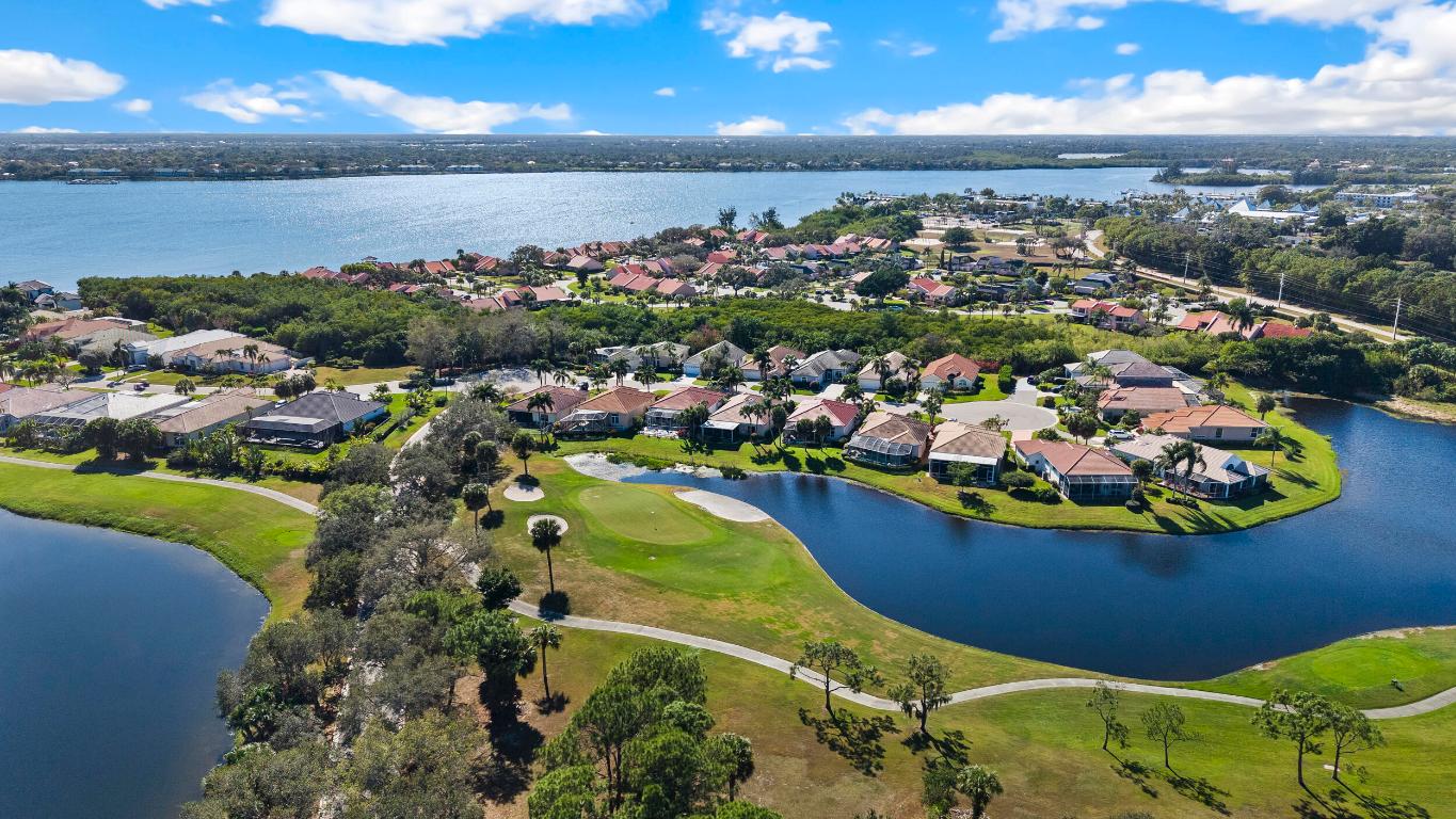 CARRICK GREEN/Ballantrae - Residential