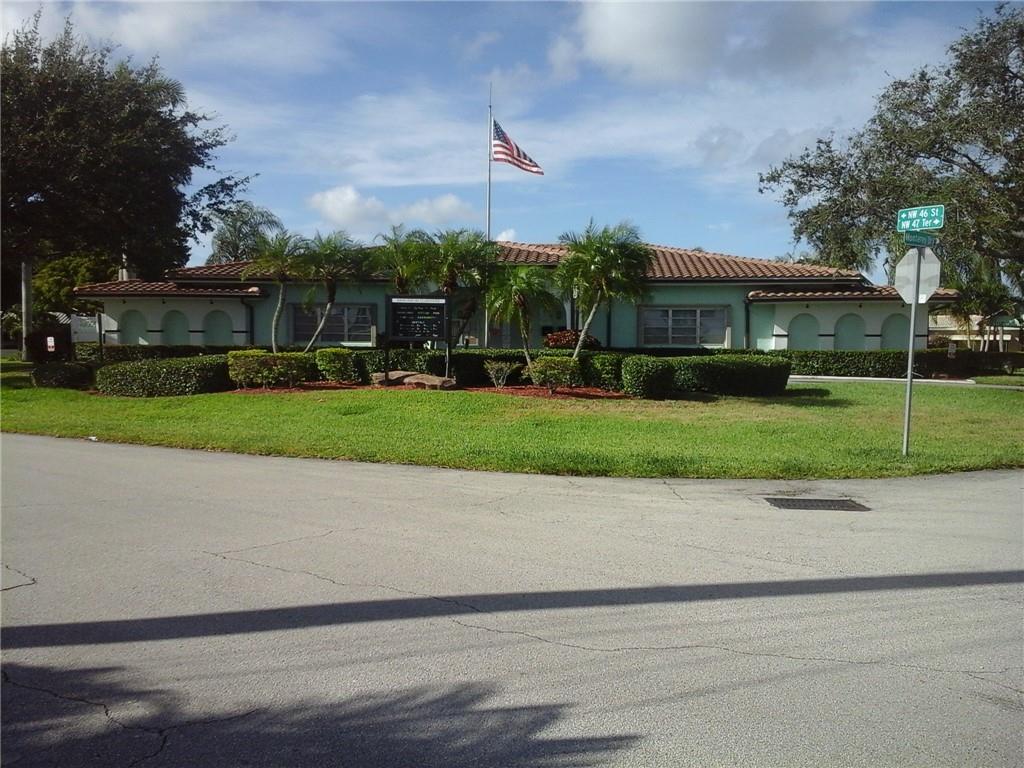 Mainlands of Tamarac Lake - Residential