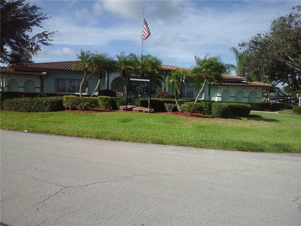Mainlands of Tamarac Lake - Residential