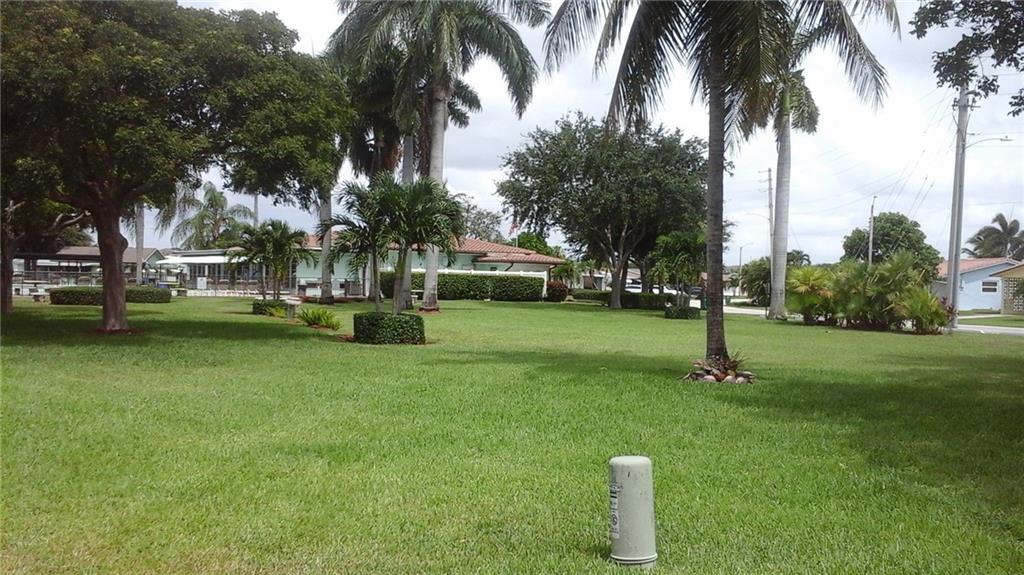 Mainlands of Tamarac Lake - Residential