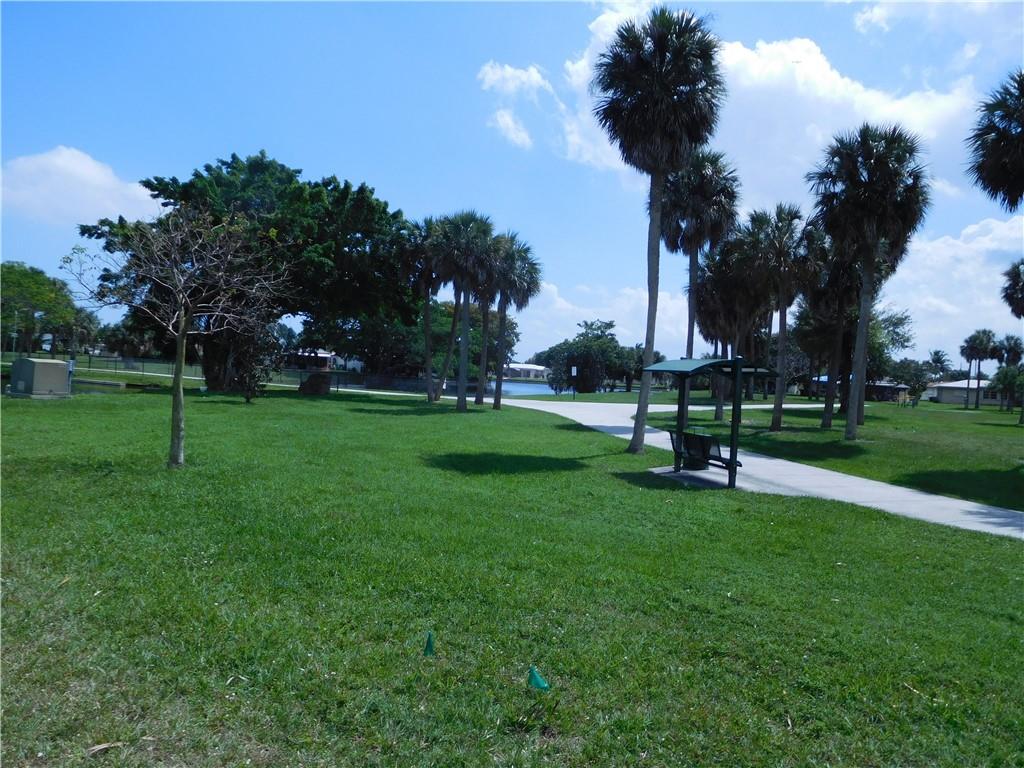 Mainlands of Tamarac Lake - Residential