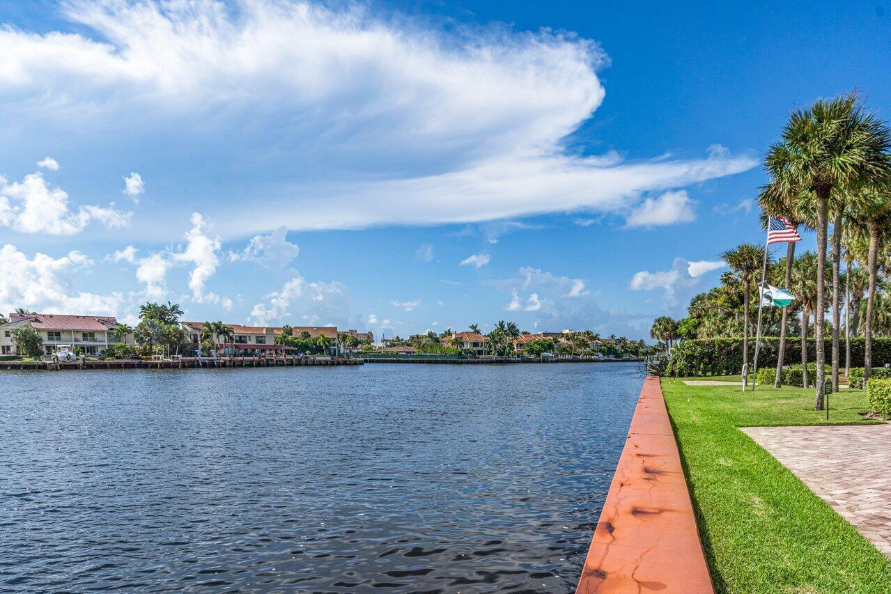 PORTA BELLA EAST AND PORTA BELLA SW CONDO AS - Residential Lease