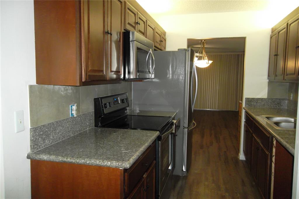 Cambridge At Century Vill - Residential Lease