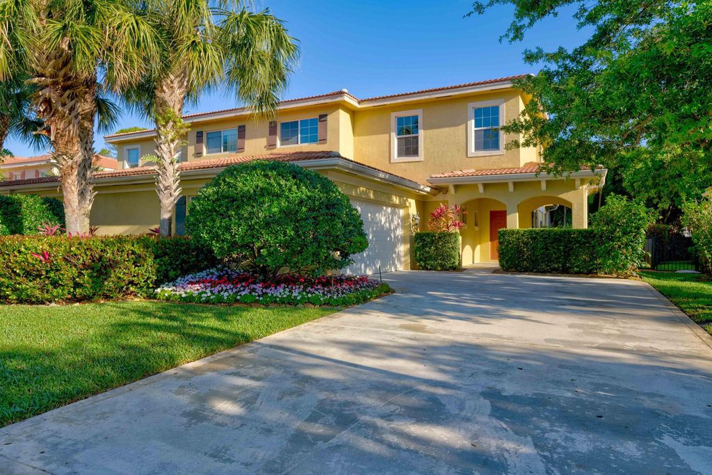 Photo of 119 White Wing Lane, Jupiter, FL 33458 (MLS # R10994121)