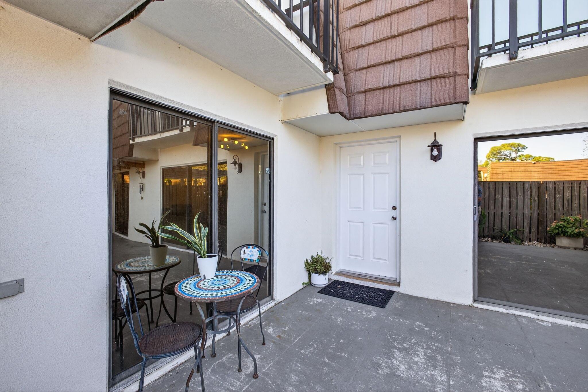 GARDEN LAKES AND GARDEN S - Residential