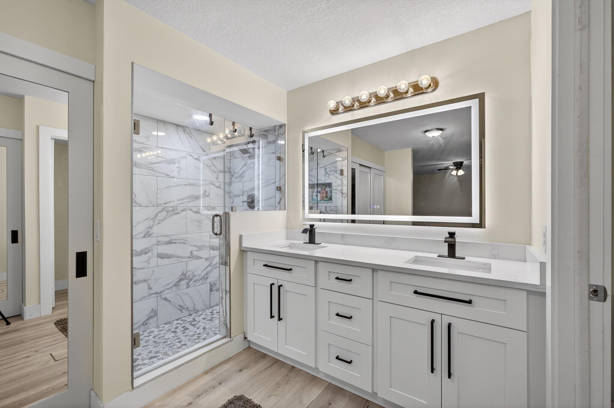 GARDEN LAKES AND GARDEN S - Residential