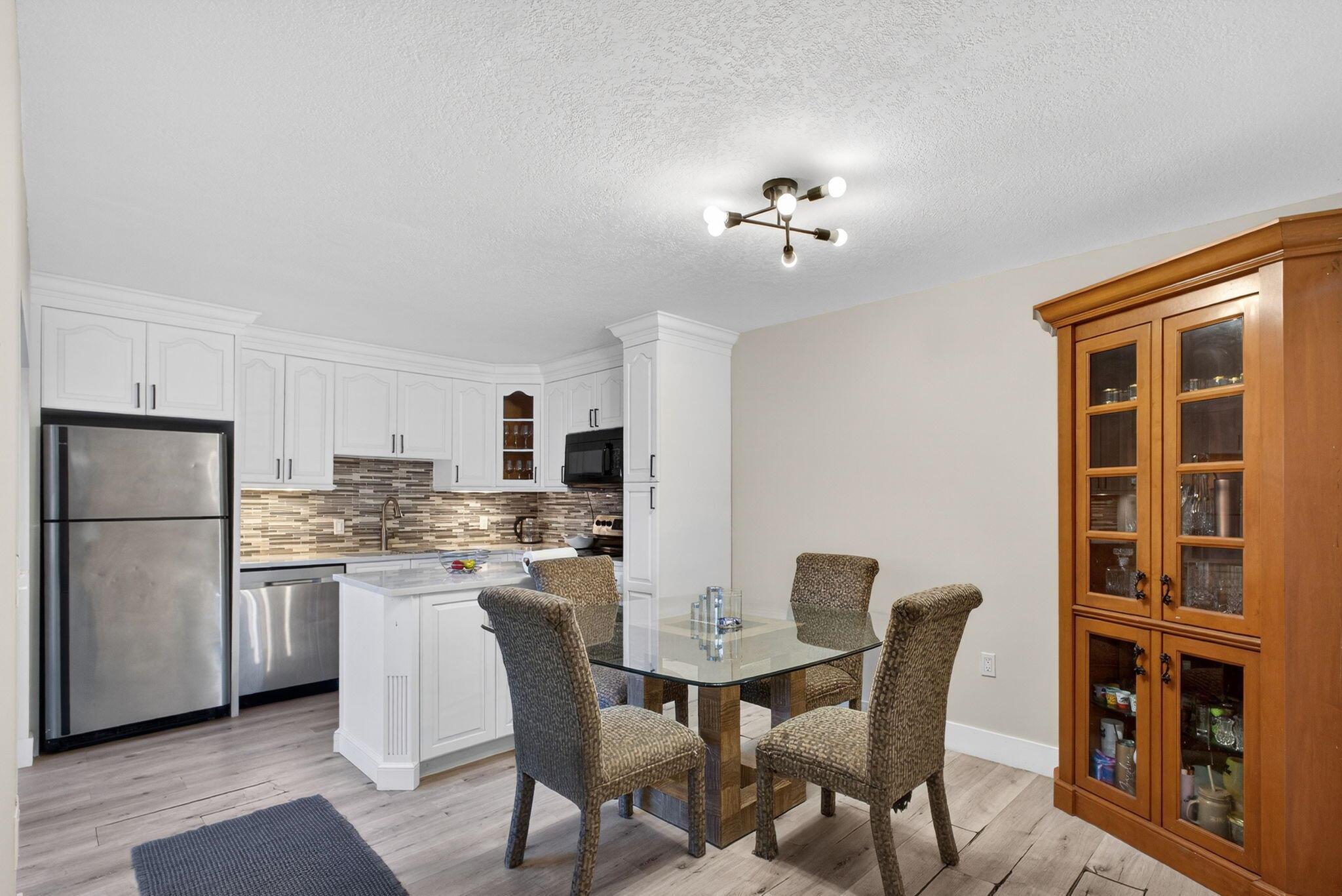 GARDEN LAKES AND GARDEN S - Residential