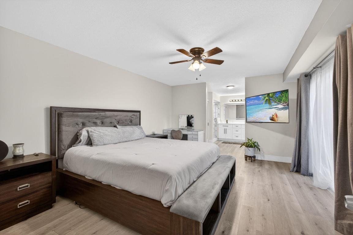 GARDEN LAKES AND GARDEN SQUARE SHOPS - Residential