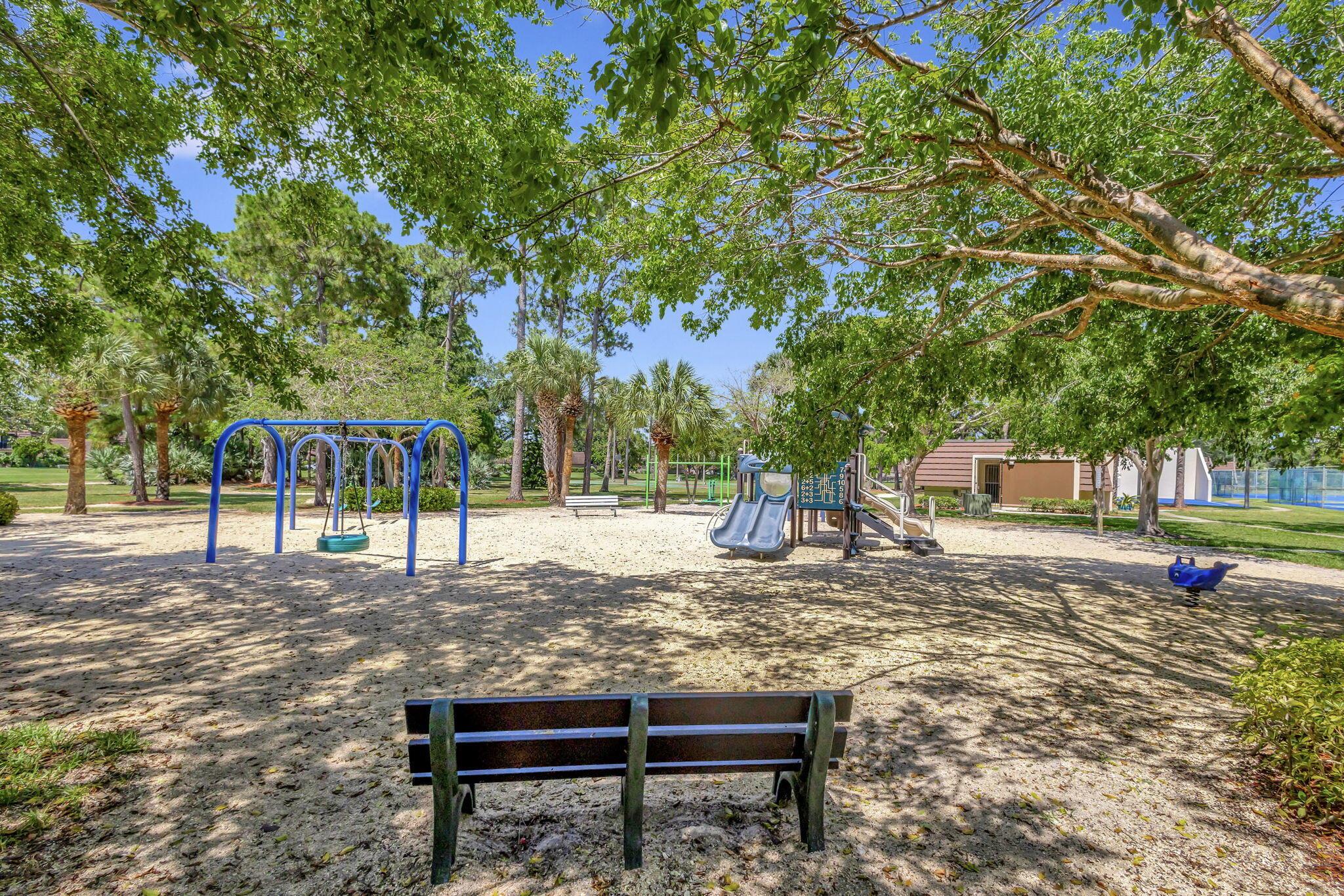 GARDEN LAKES AND GARDEN S - Residential