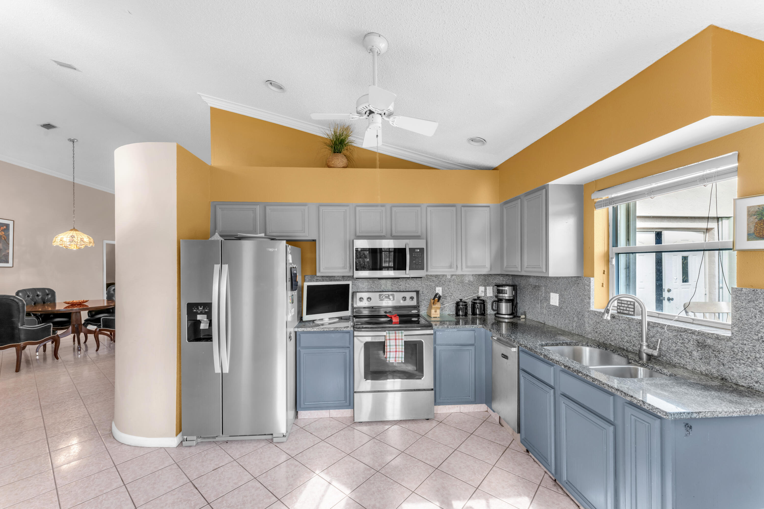 SARATOGA AT ROYAL PALM 1 - Residential