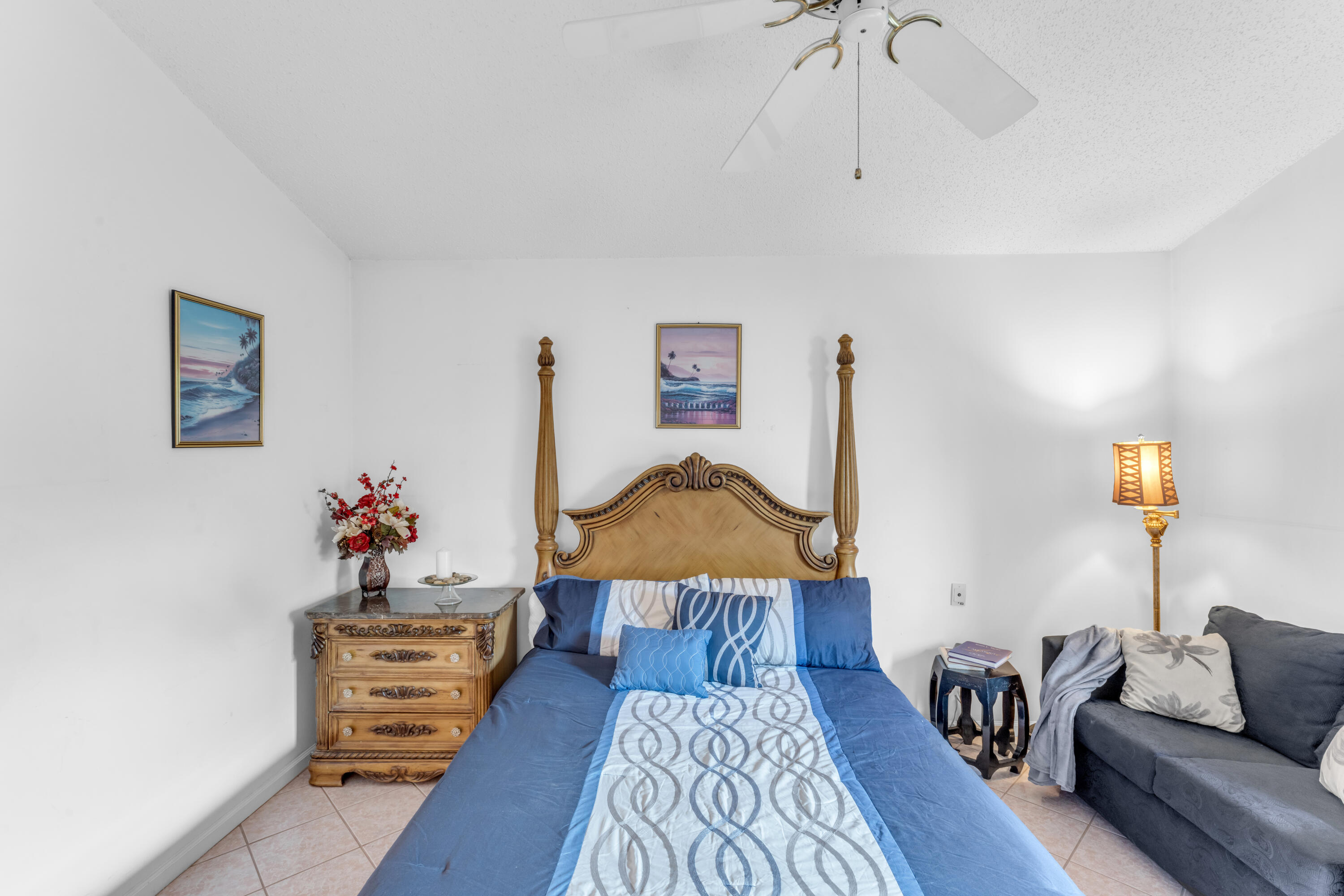 SARATOGA AT ROYAL PALM 1 - Residential