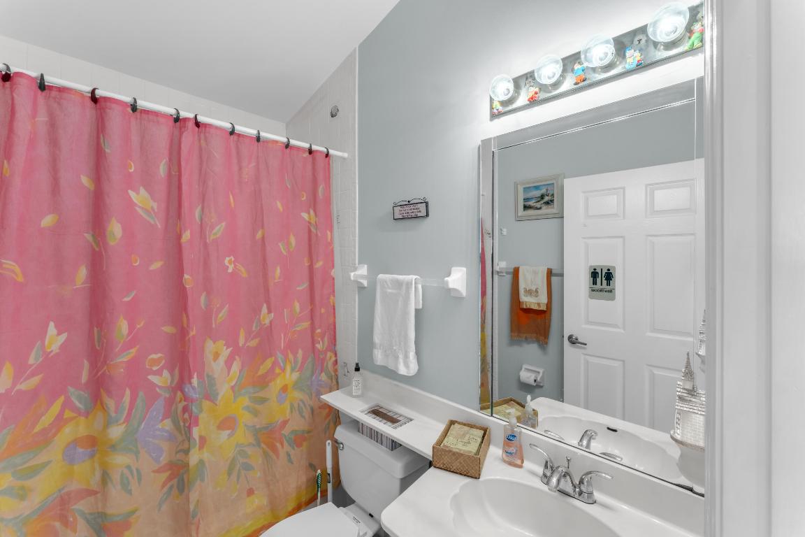 SARATOGA AT ROYAL PALM 1 - Residential