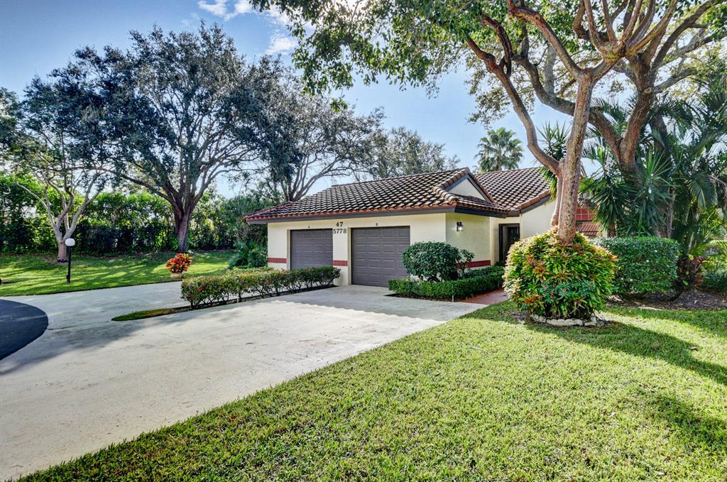 PALM CHASE LAKES CONDO - Residential