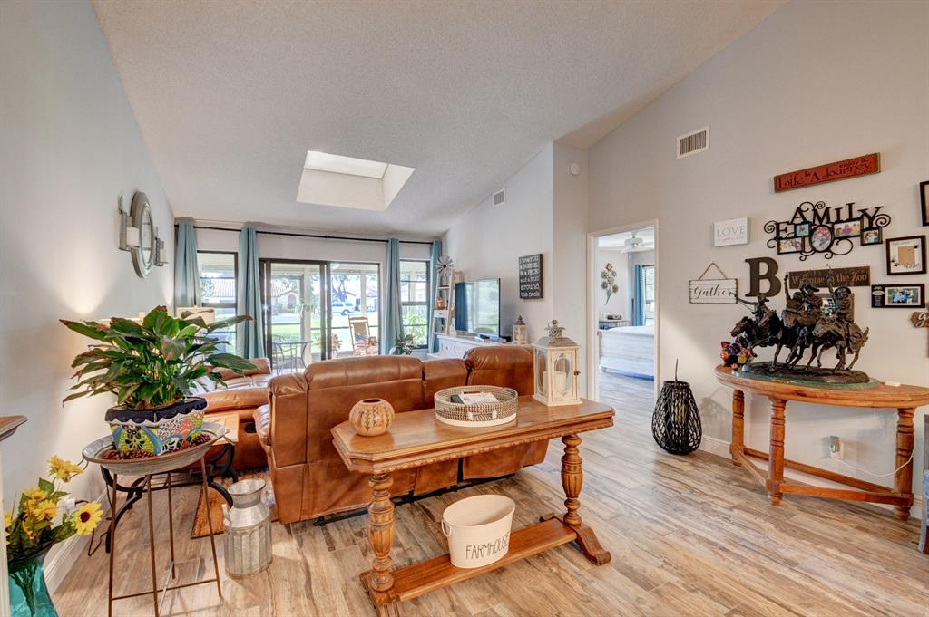 PALM CHASE LAKES CONDO - Residential