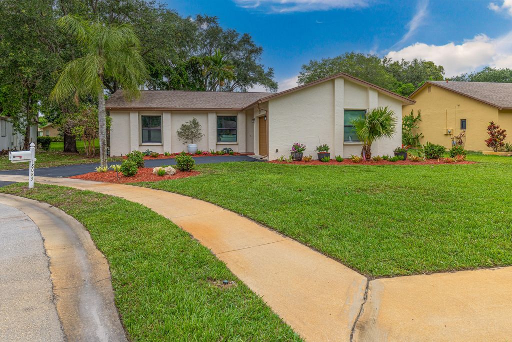 Photo of 18085 102nd Way S, Boca Raton, FL 33498 (MLS # R11097120)