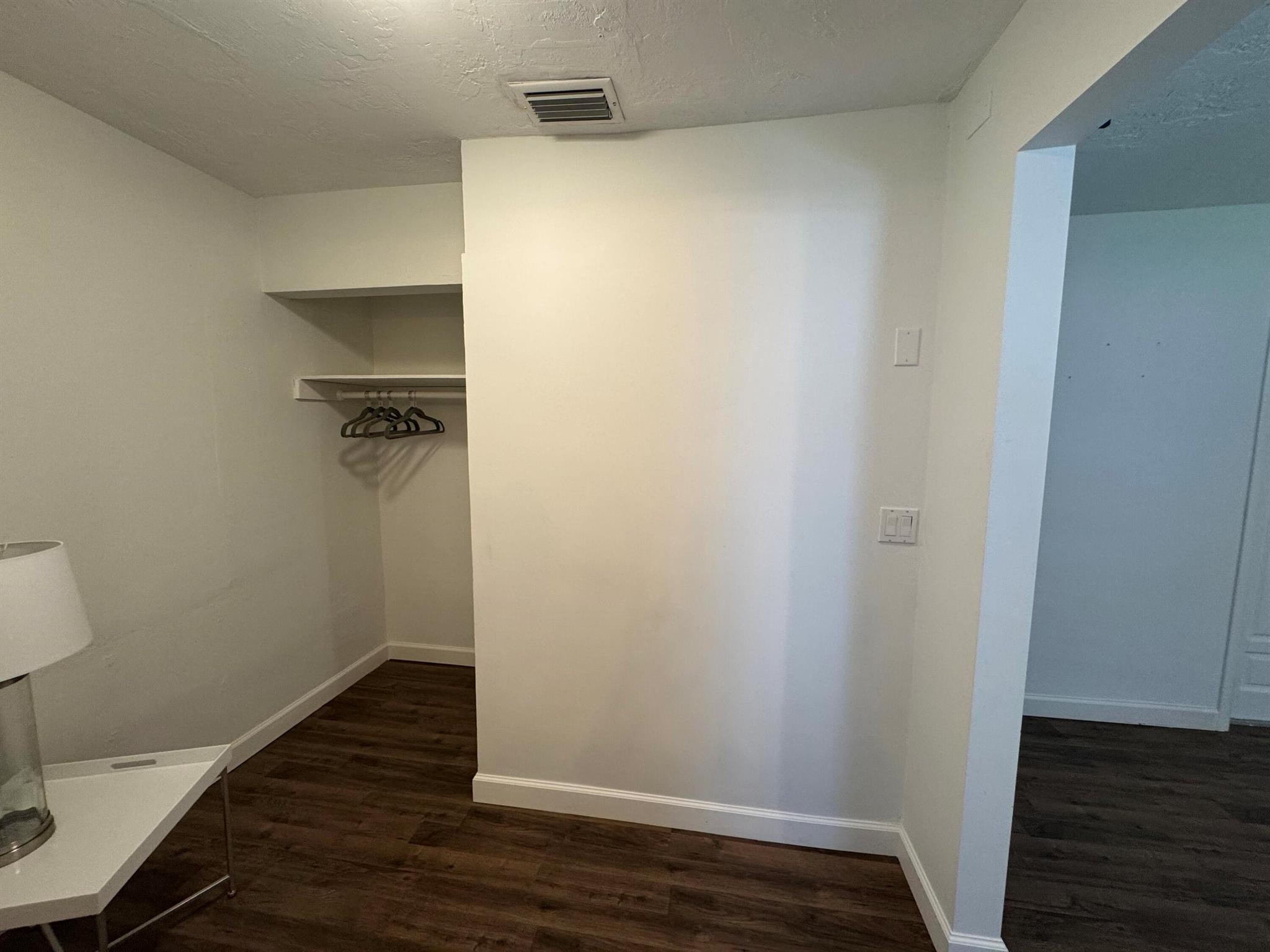 MONCEAUX IN - Residential