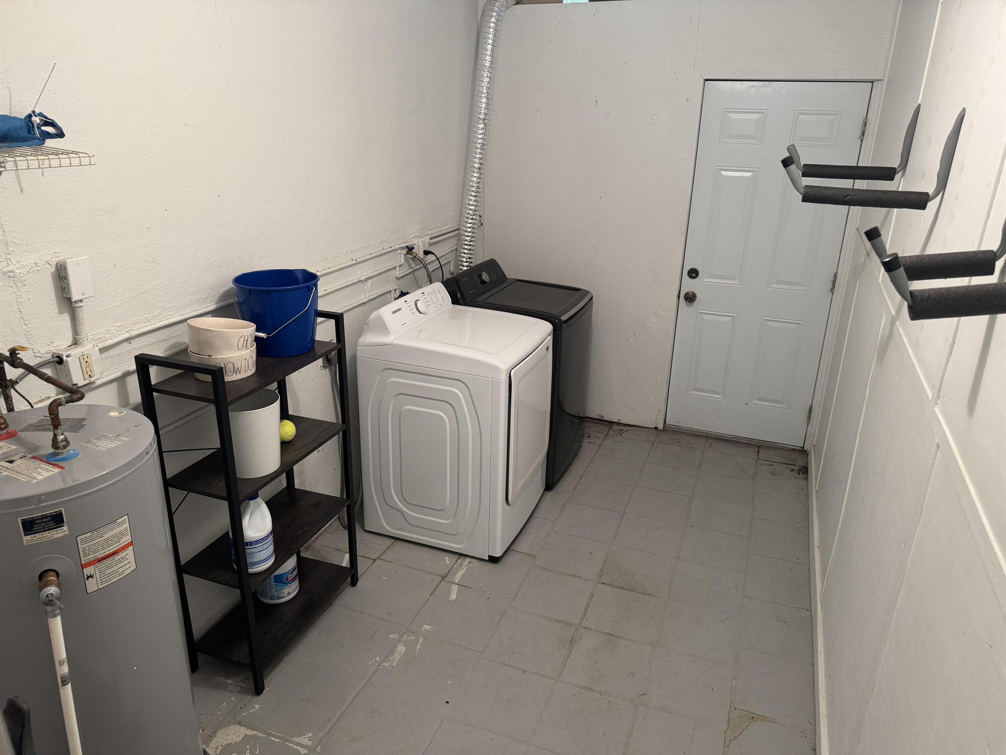 MONCEAUX IN - Residential