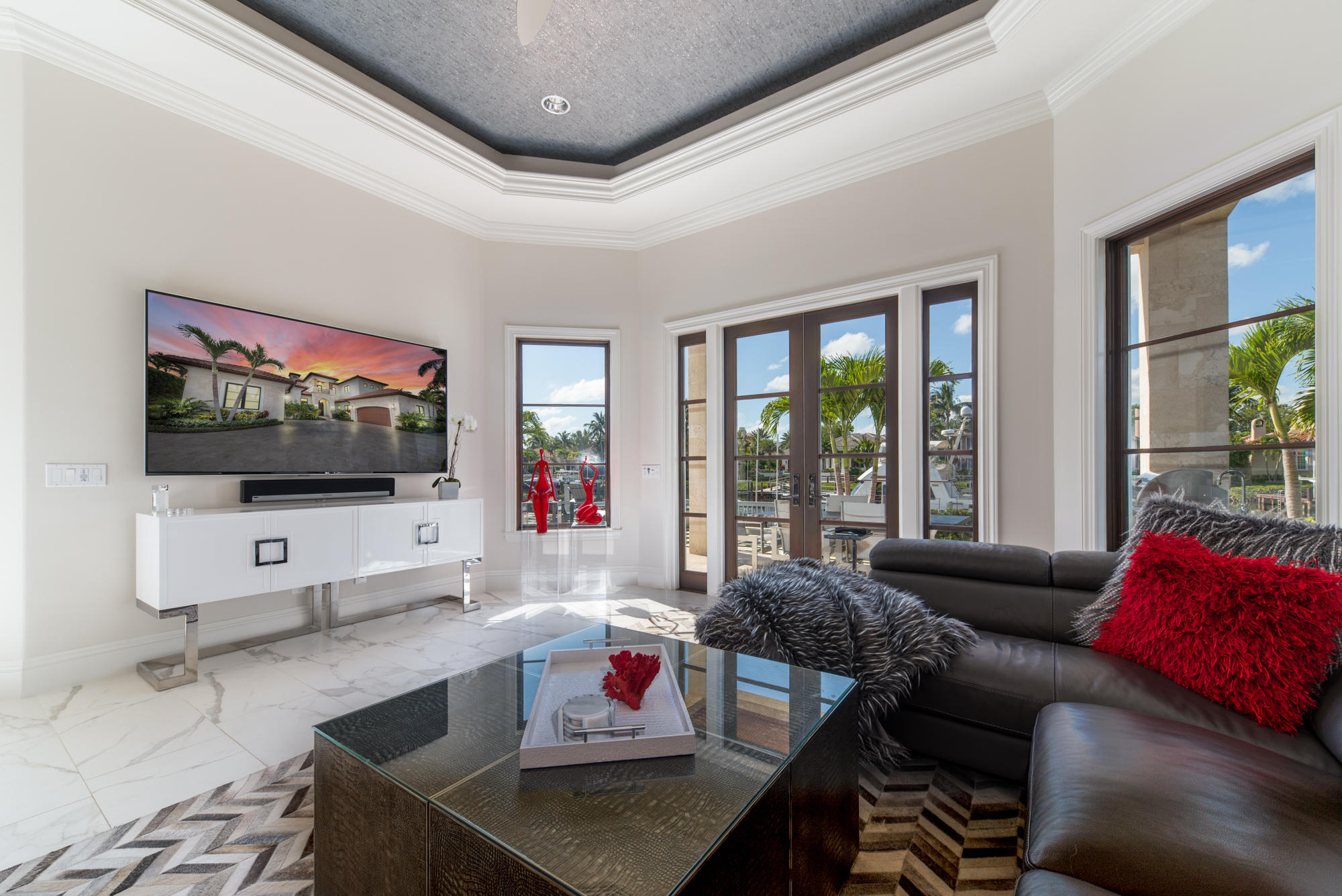 ADMIRALS COVE - Residential