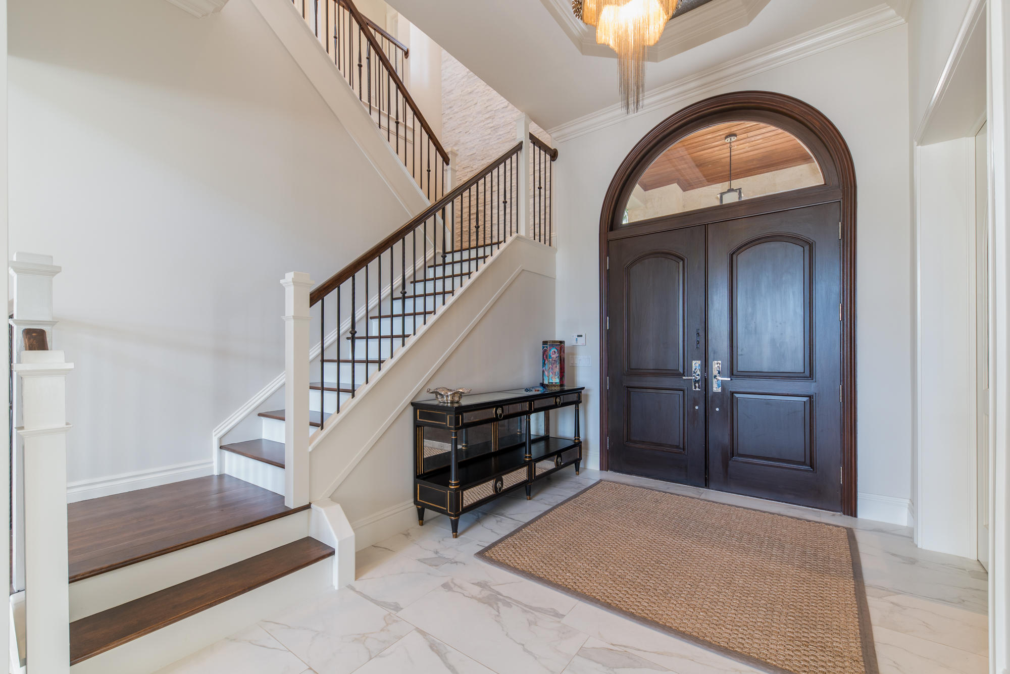 ADMIRALS COVE - Residential