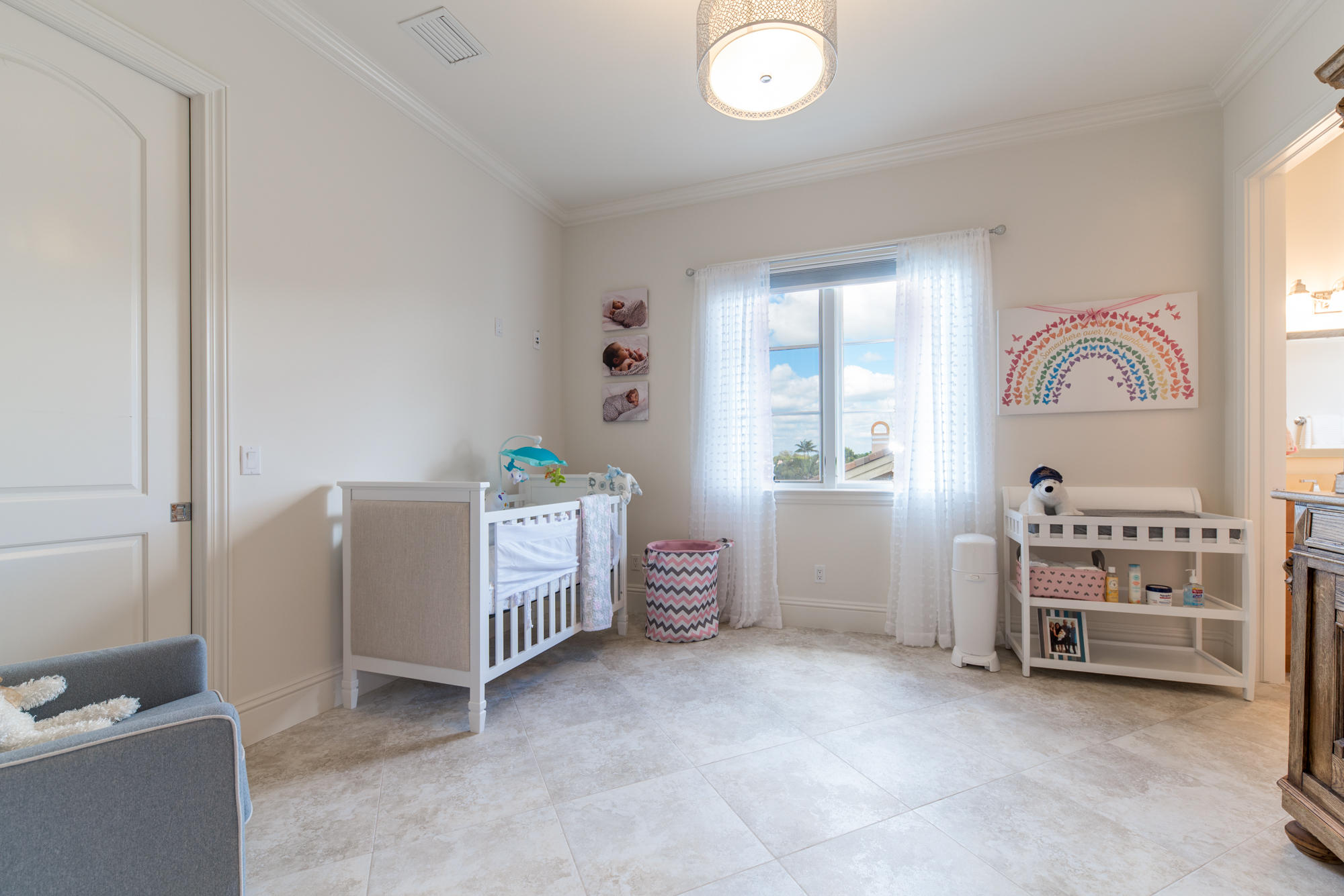 ADMIRALS COVE - Residential