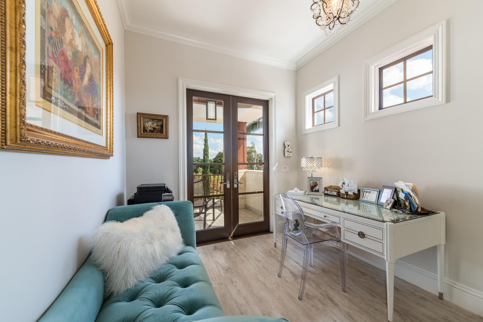 ADMIRALS COVE - Residential