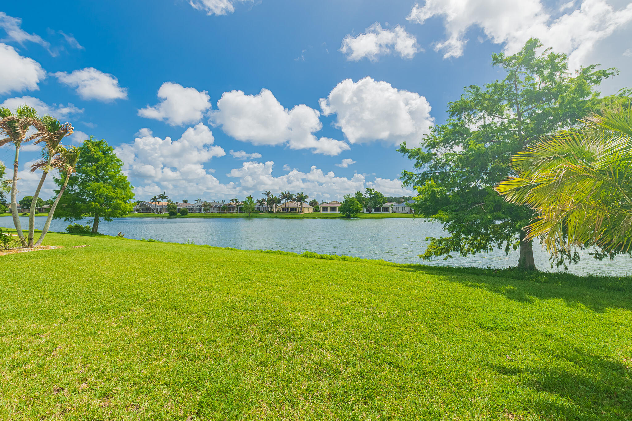 LAKE FOREST - Residential