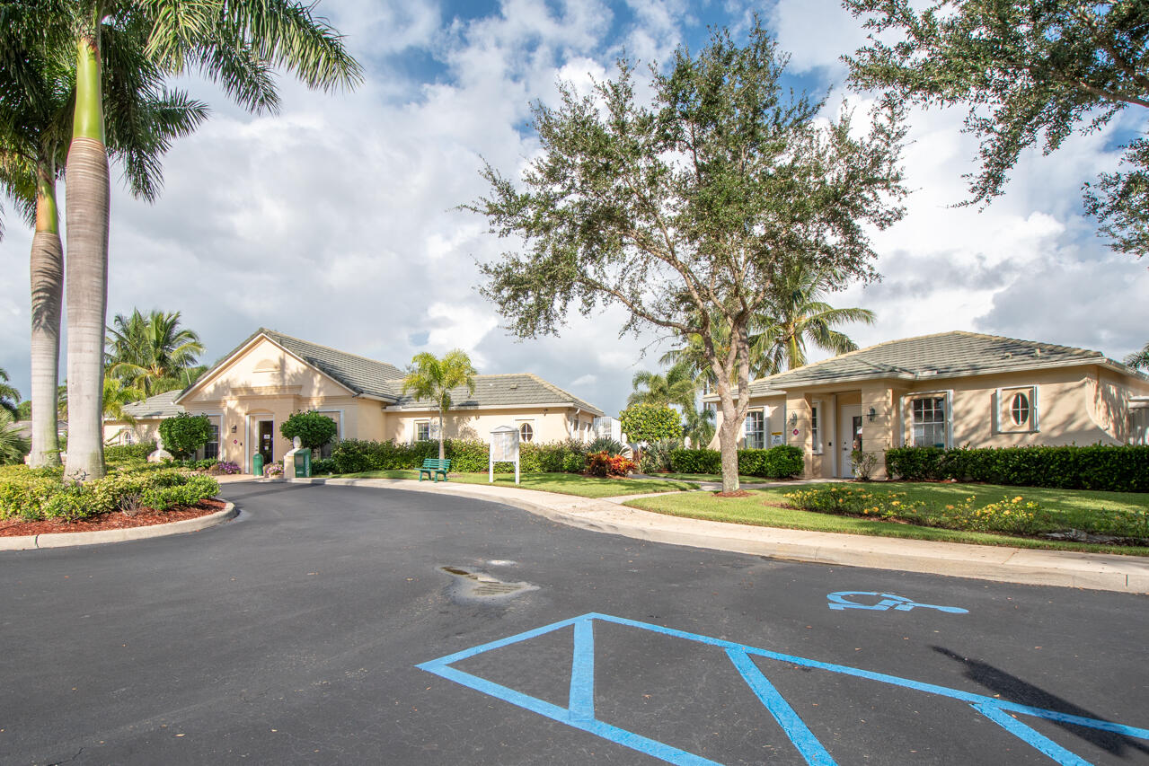 LAKE FOREST - Residential