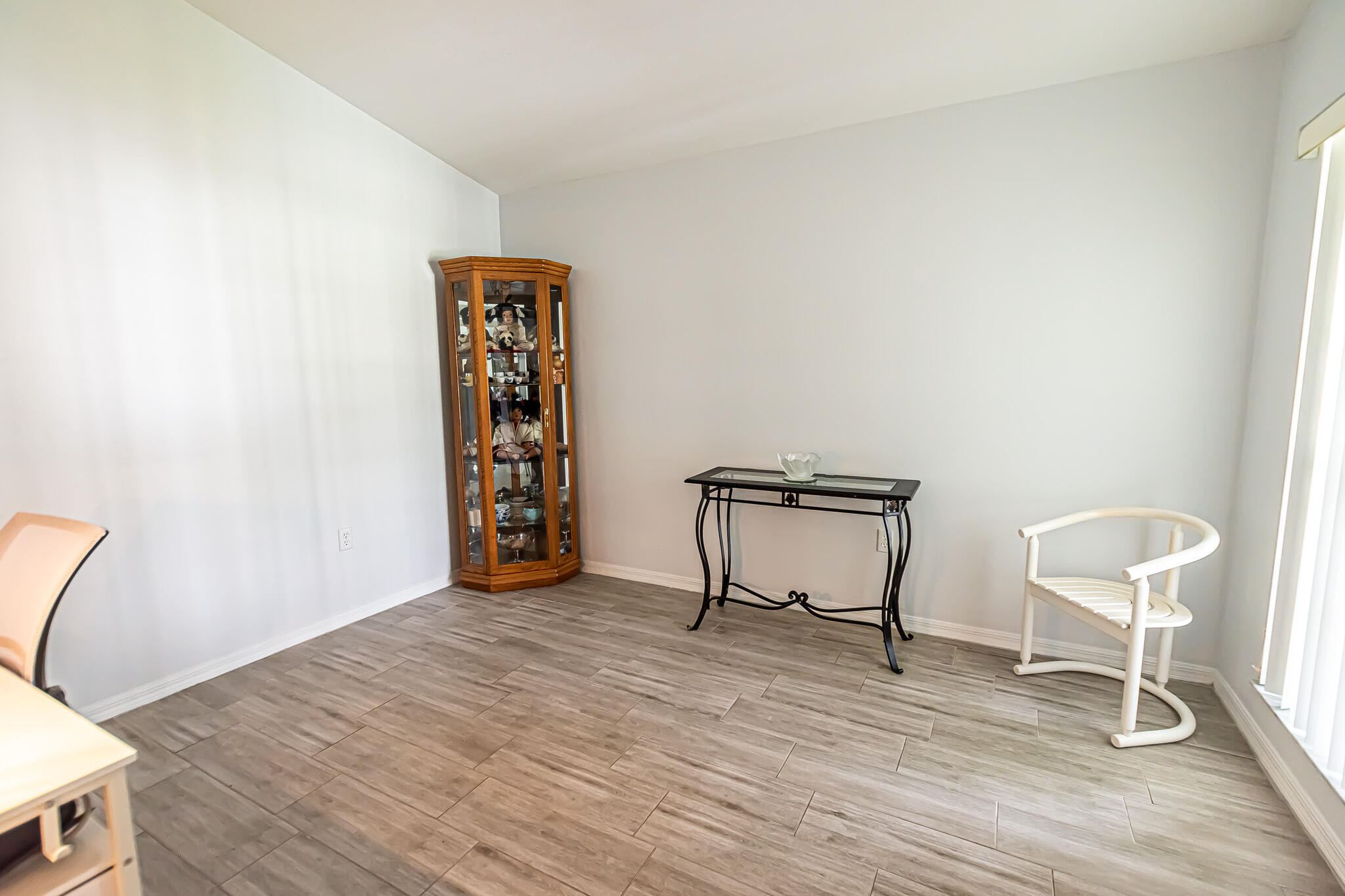 LAKE FOREST - Residential