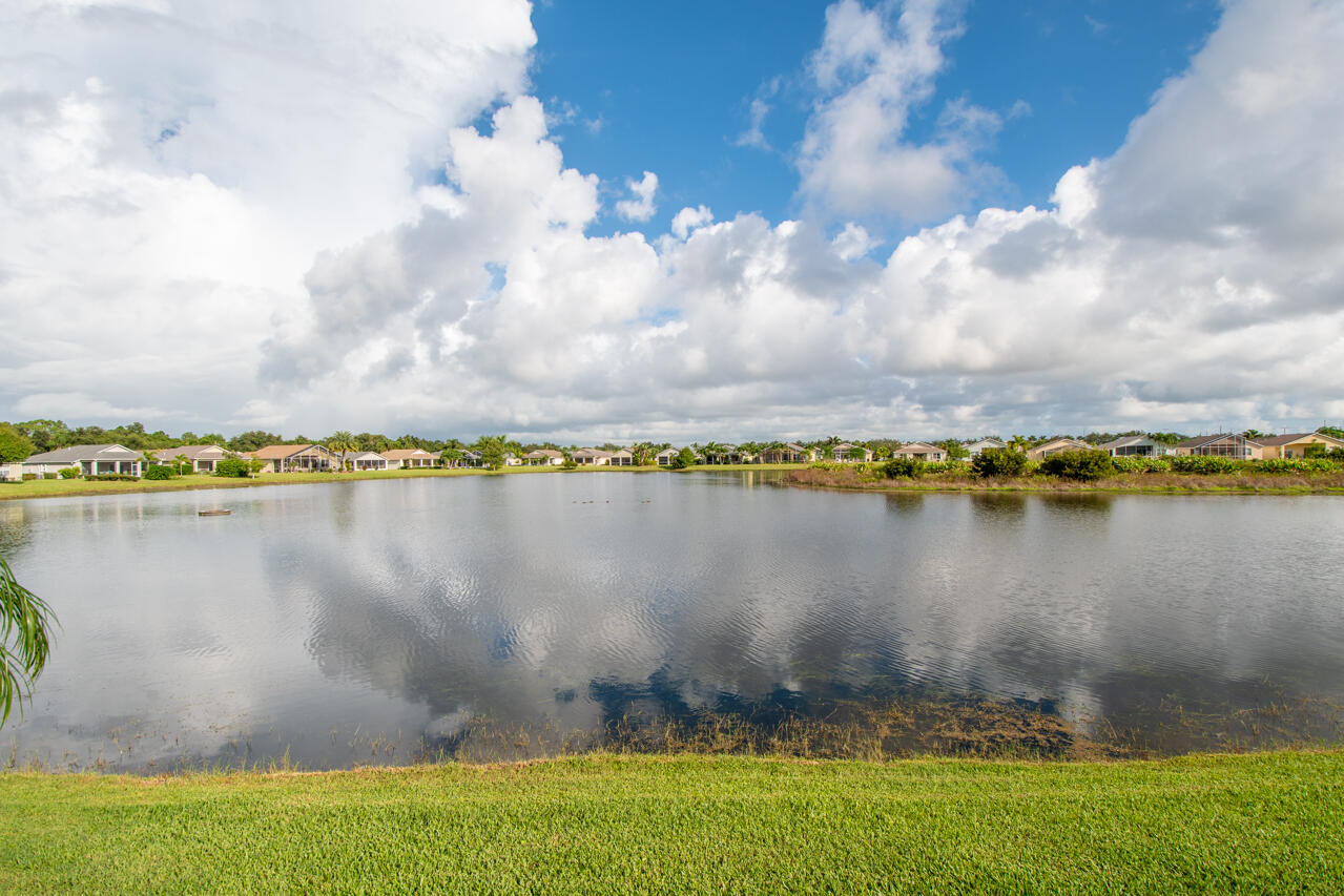 LAKE FOREST - Residential