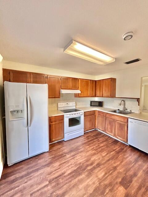 193 Mastic Tree Court