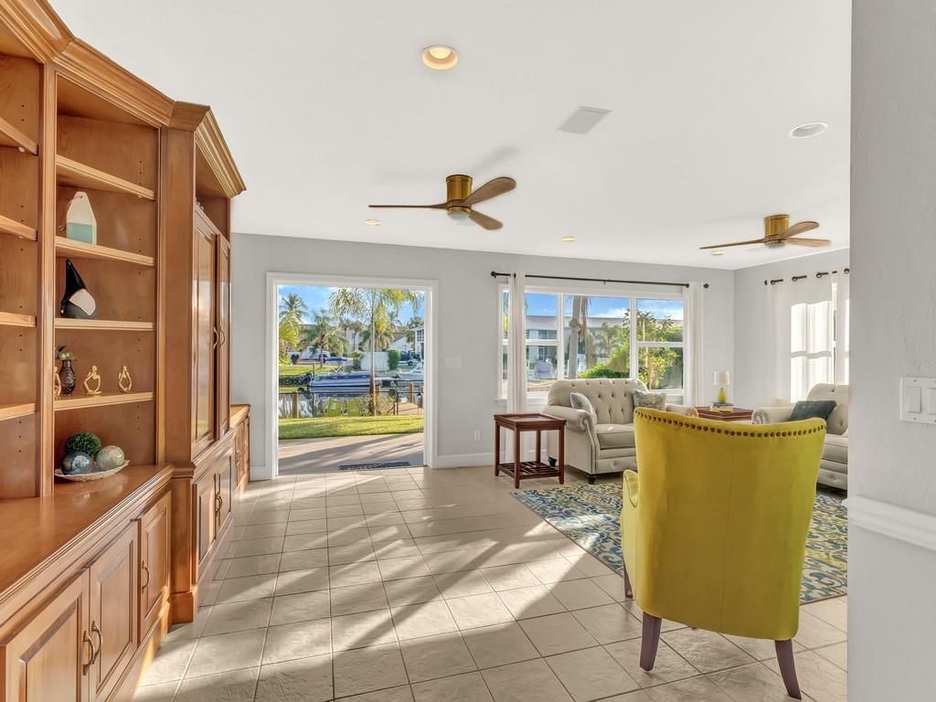 Photo of 1914 Robalo Drive, Vero Beach, FL 32960 (MLS # F10534081)