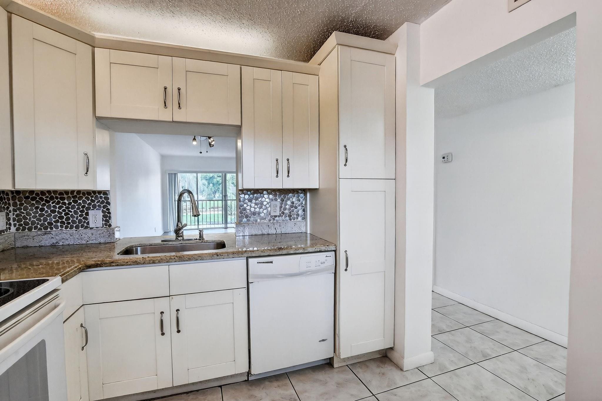 SUNRISE ISLAND - Residential