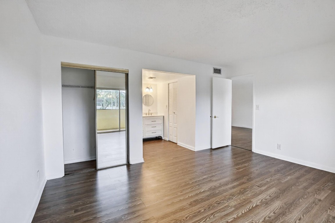 SUNRISE ISLAND - Residential