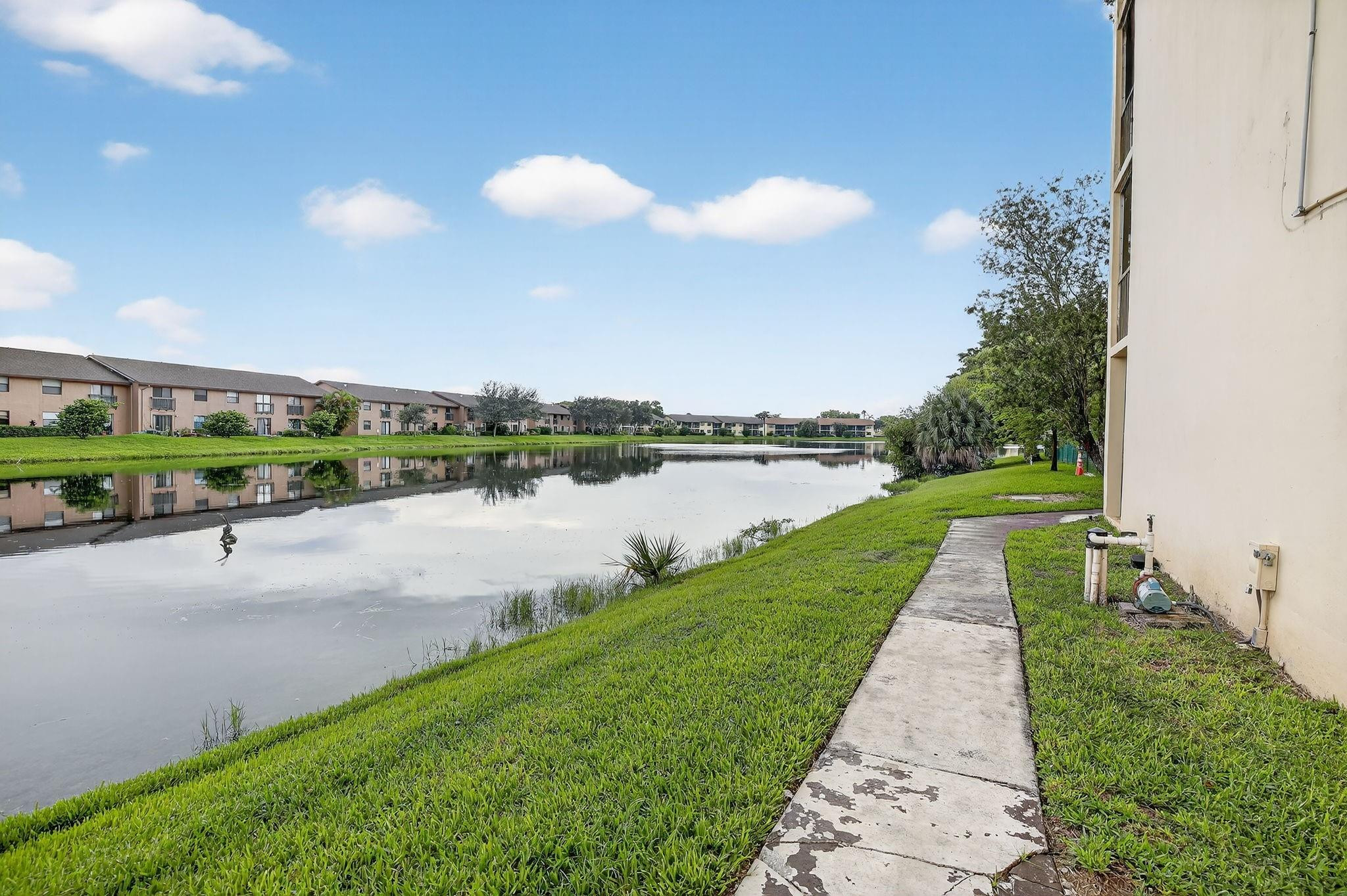 SUNRISE ISLAND - Residential