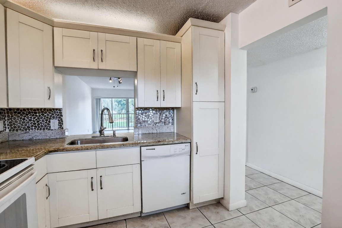 SUNRISE ISLAND - Residential