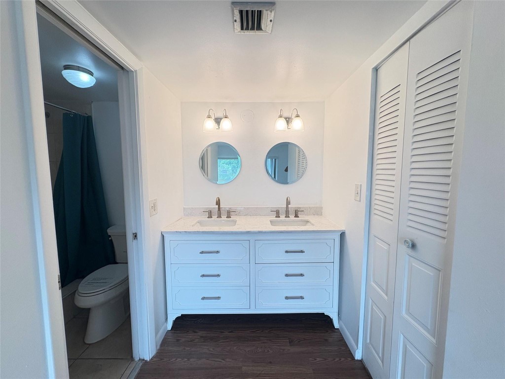 SUNRISE ISLAND - Residential