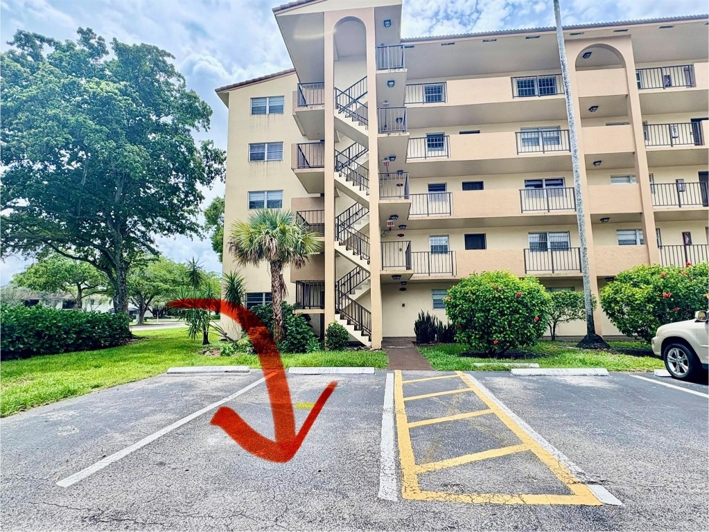 SUNRISE ISLAND - Residential