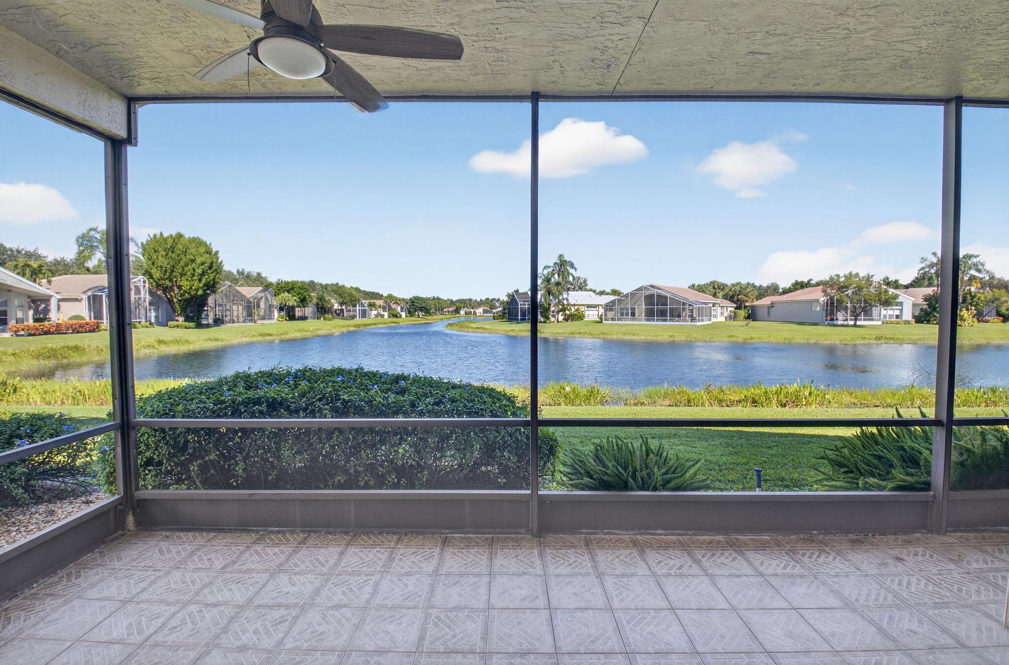 VALENCIA FALLS - Residential