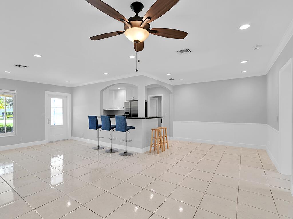 TRADE WINDS ESTATES FIRST - Residential Lease