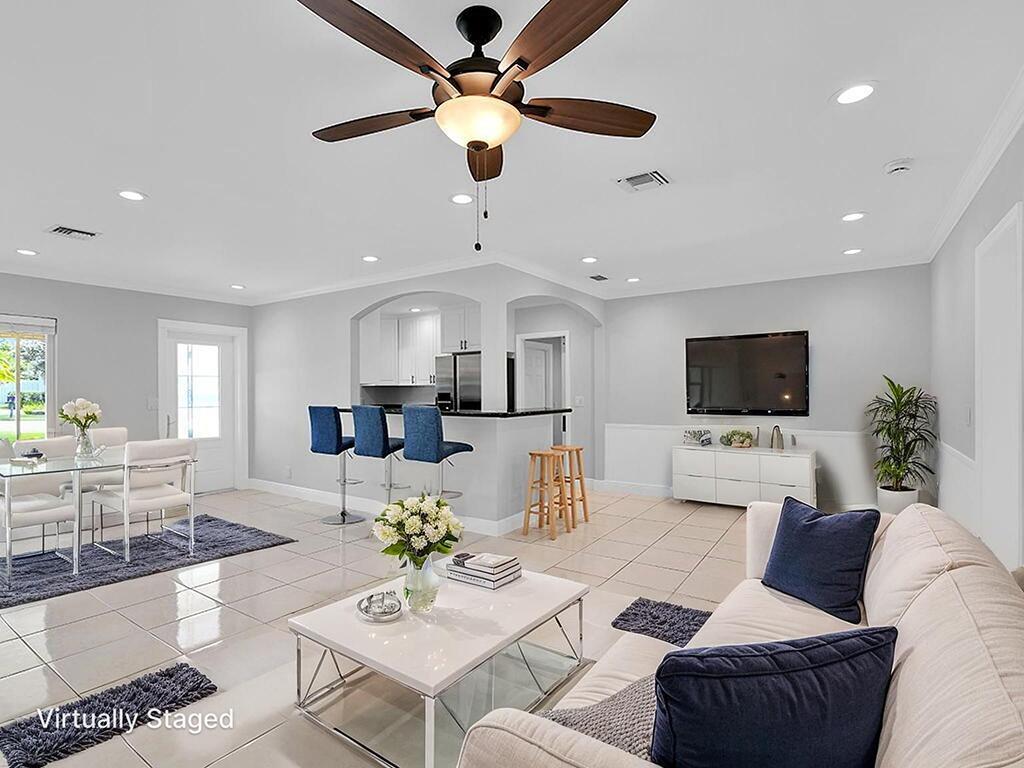 TRADE WINDS ESTATES FIRST - Residential Lease