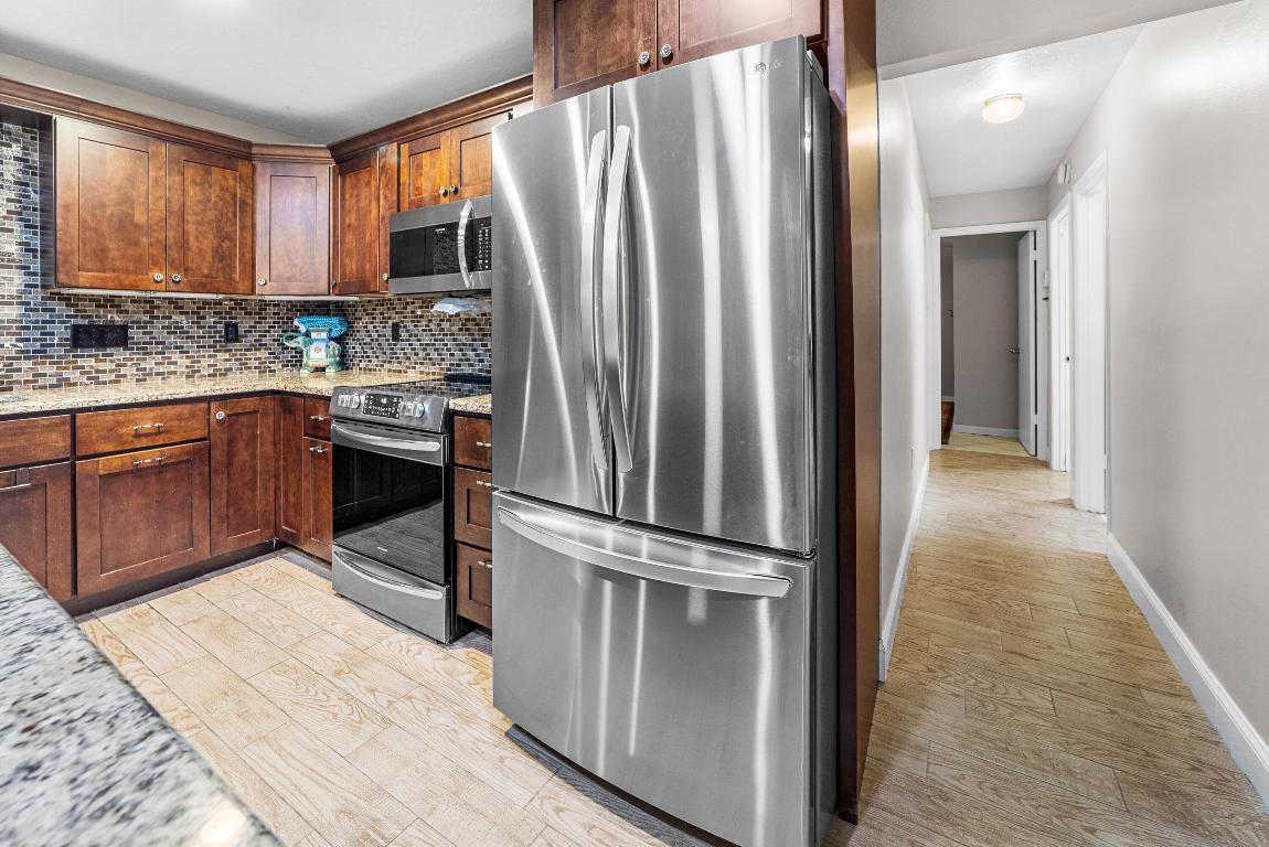 R-Barr - Residential