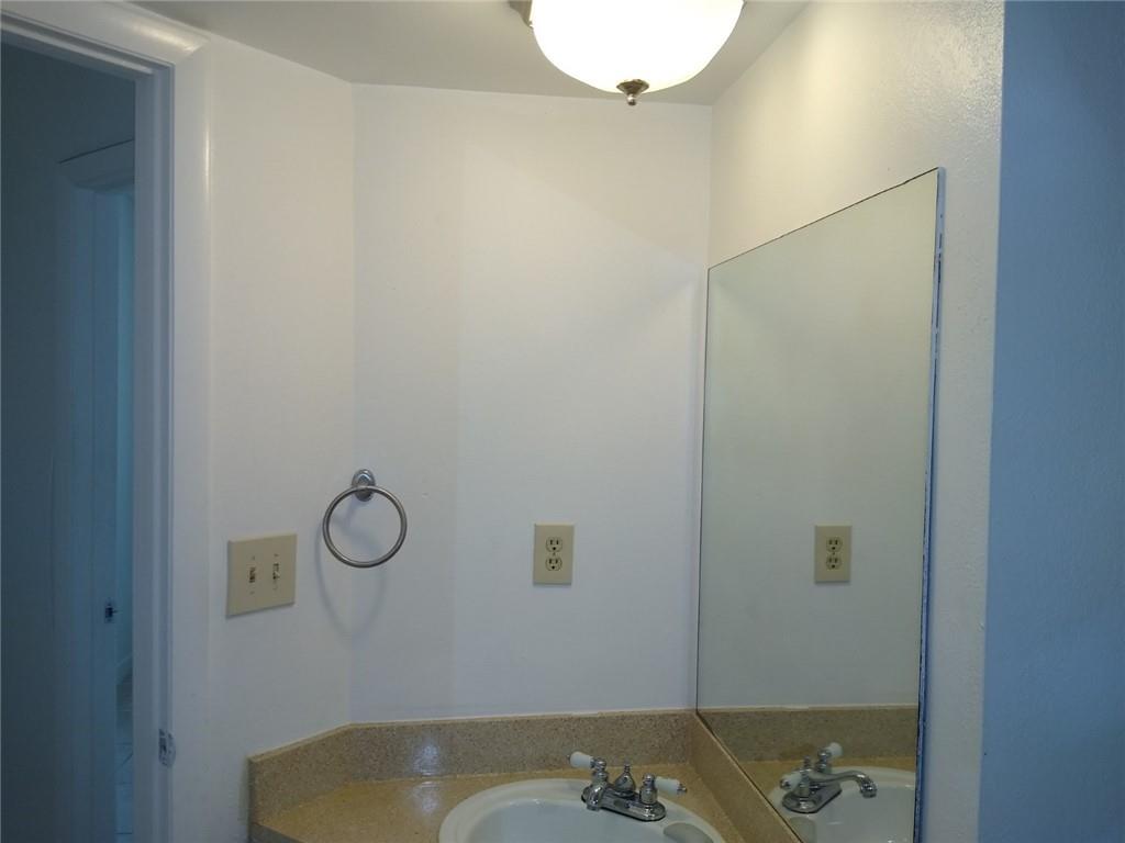 Marina Oaks Condo - Residential Lease