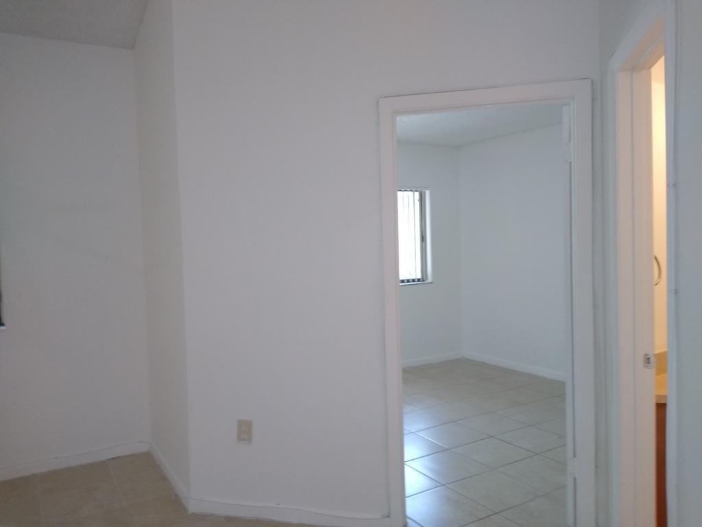Marina Oaks Condo - Residential Lease