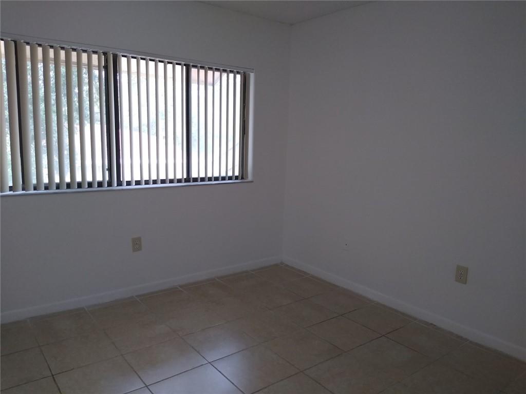 Marina Oaks Condo - Residential Lease